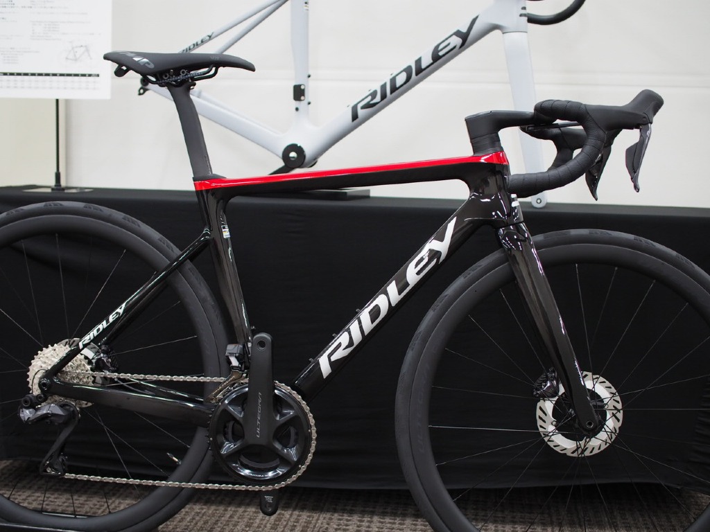 サイクルショップカンザキ千里店 / 【予約受付中】FALCN RS (ファルコン アールエス) +105 Di2